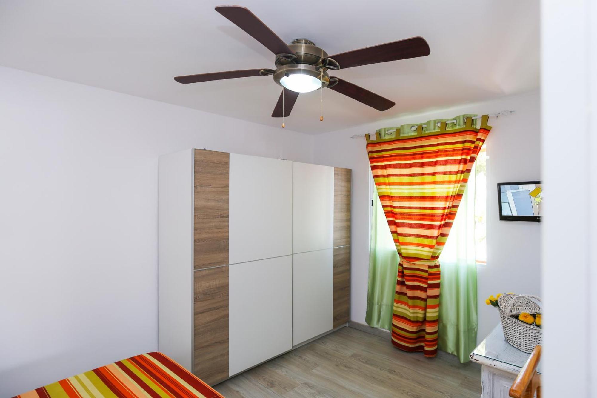 Punta Prima Roma Planet Costa Dorada Apartment ลาปีเนดา ภายนอก รูปภาพ
